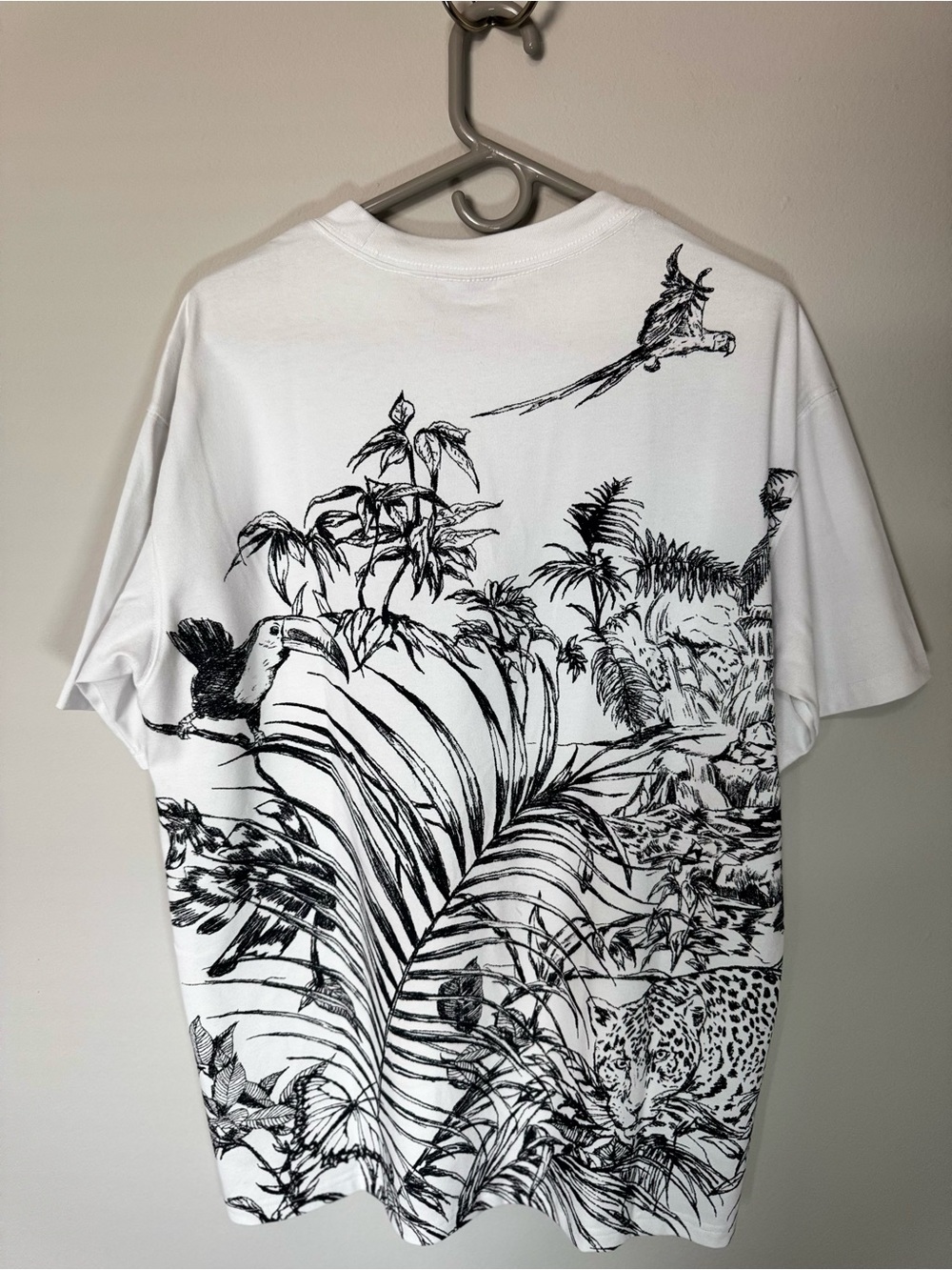 Nike ACG White Jungle Graphic Men's T-Shirt size M - Picture 6 of 8